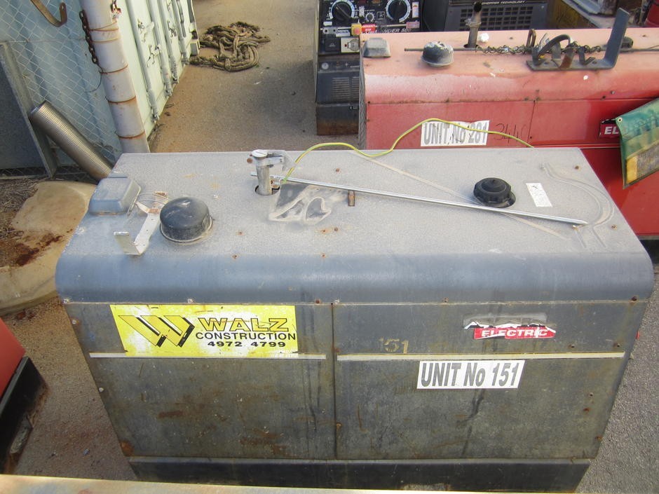 Lincoln Electric Commander 500 arc welder and power source Auction