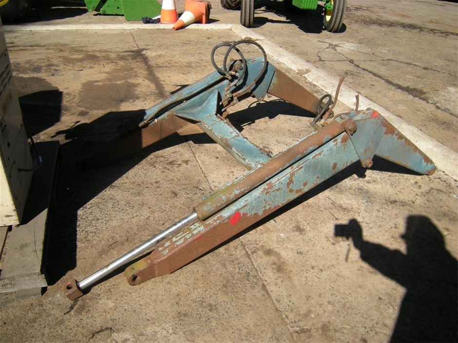 Tractor front end loader kit, came off Case 235, has Ford 1520 markings