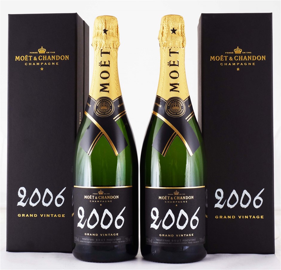 Buy Moet & Chandon Champagne 2006 | Grays Australia