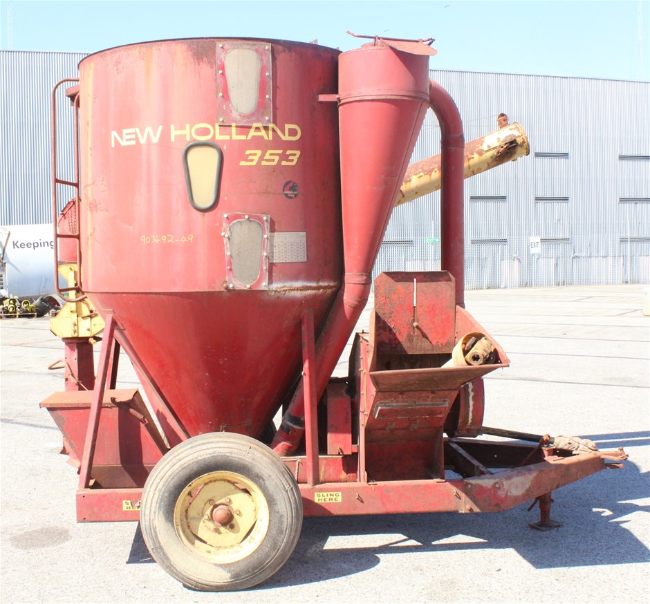 New Holland 353 PTO Mixall Hammer Mill Attachment Auction (00259006107