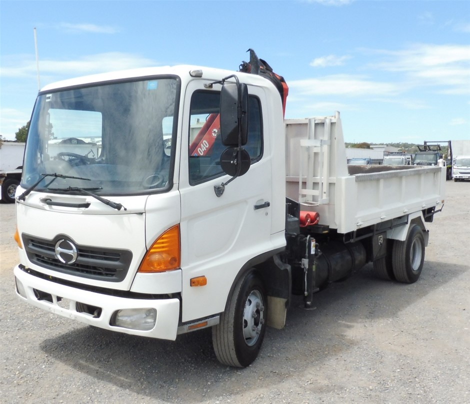 2006 Hino Fc4j 4x2 Tipper Crane Truck Pooraka Sa Auction 0020 8008151 Grays Australia