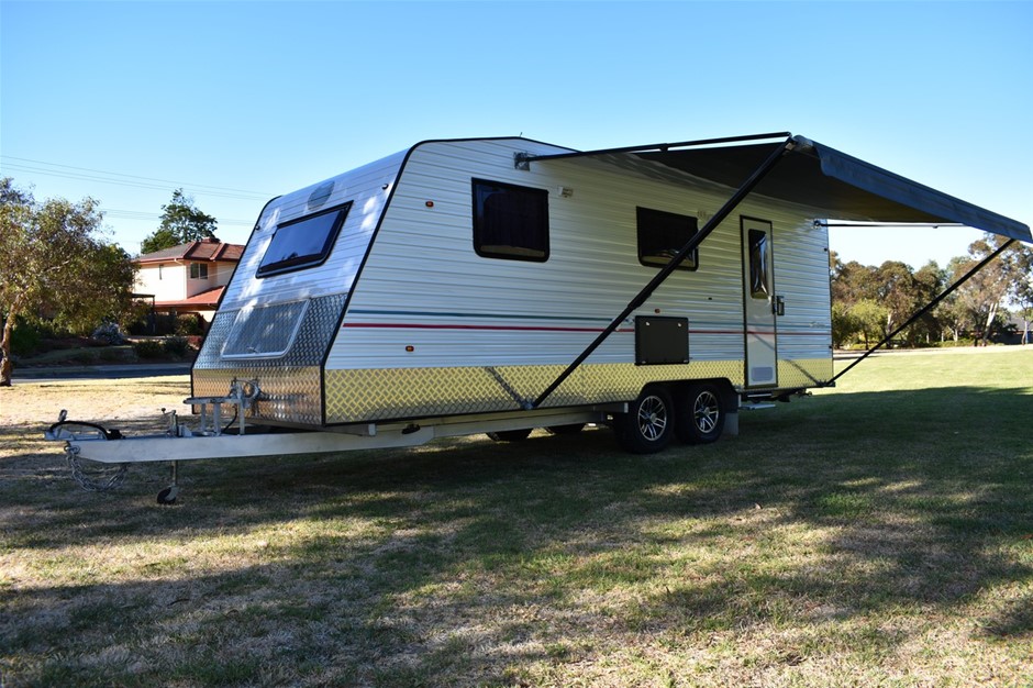 New- 2017 Tandem Axle 22ft Caravan Auction (0001-8008894) | Grays Australia