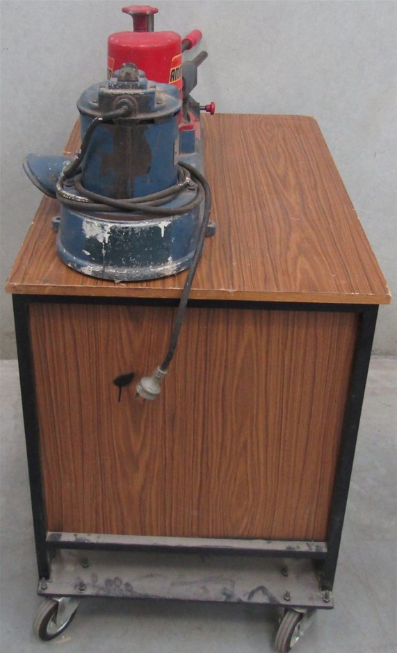 AMMCO Safe Arc Brake Shoe Grinder Model 8000 Auction (00063014499