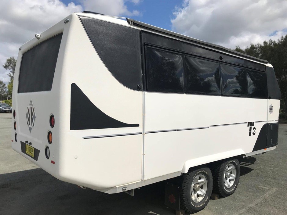 2014 Kimberley Kampers Kruiser Black Cavier T3 Caravan Auction (0002