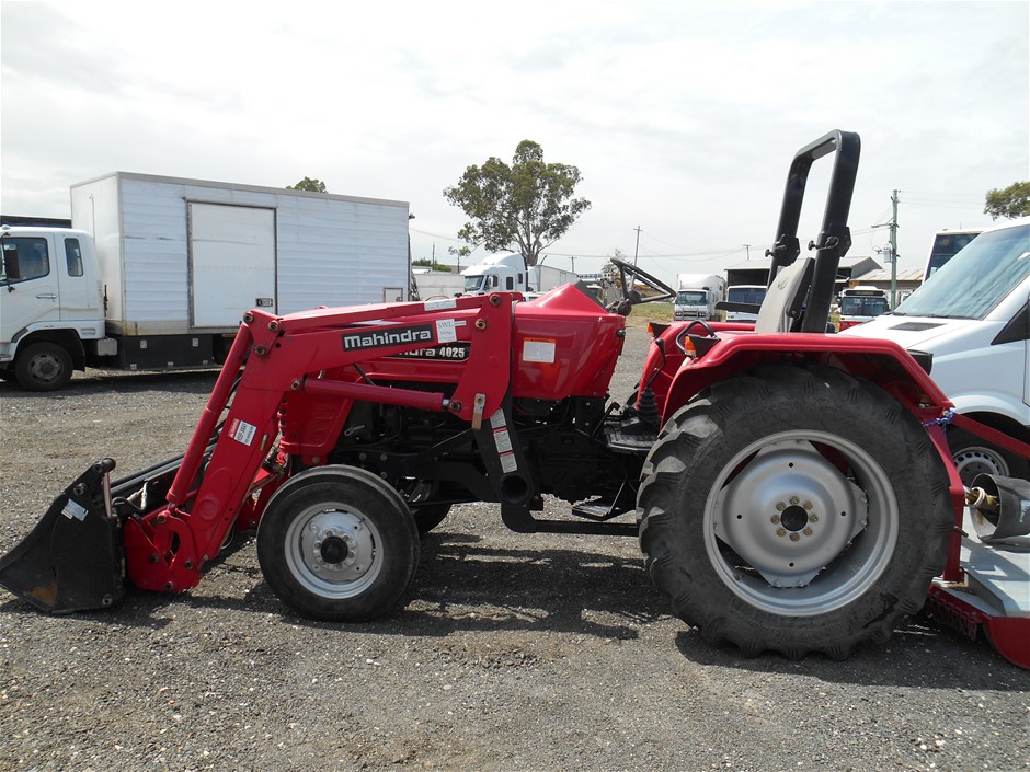 Mahindra 4025 2WD rops Tractor With Multiple Attachments Auction (0008 ...