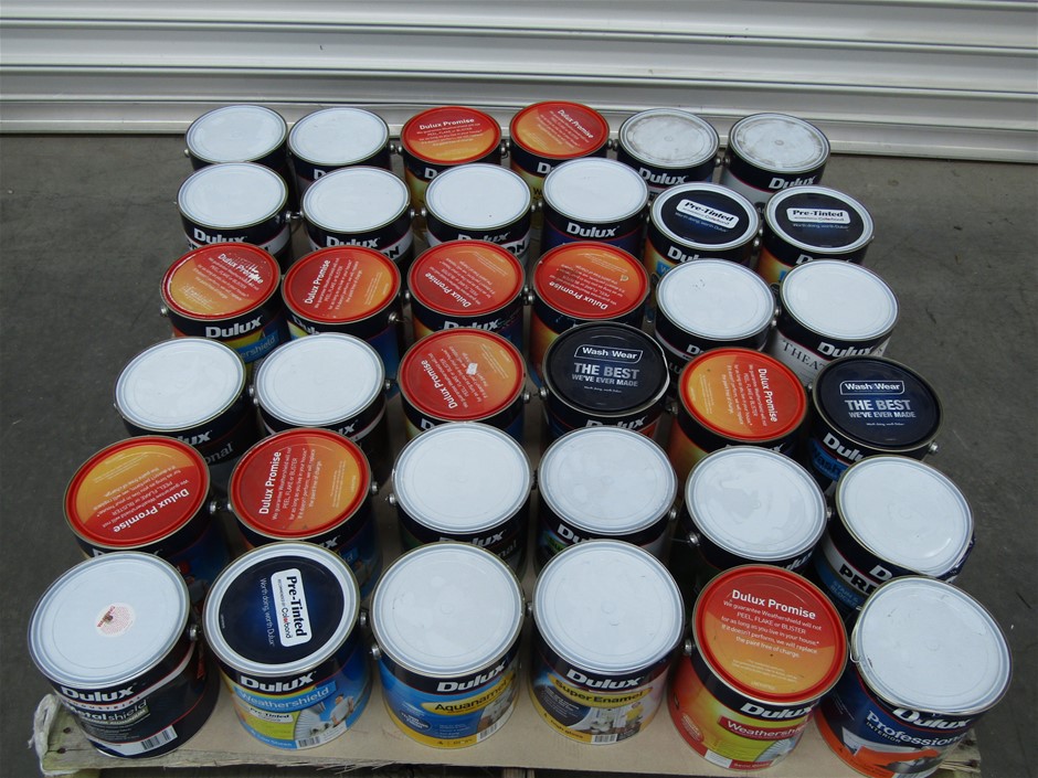 Qty 36 x Dulux Assorted Tins of Paint Auction (00013139373) Grays