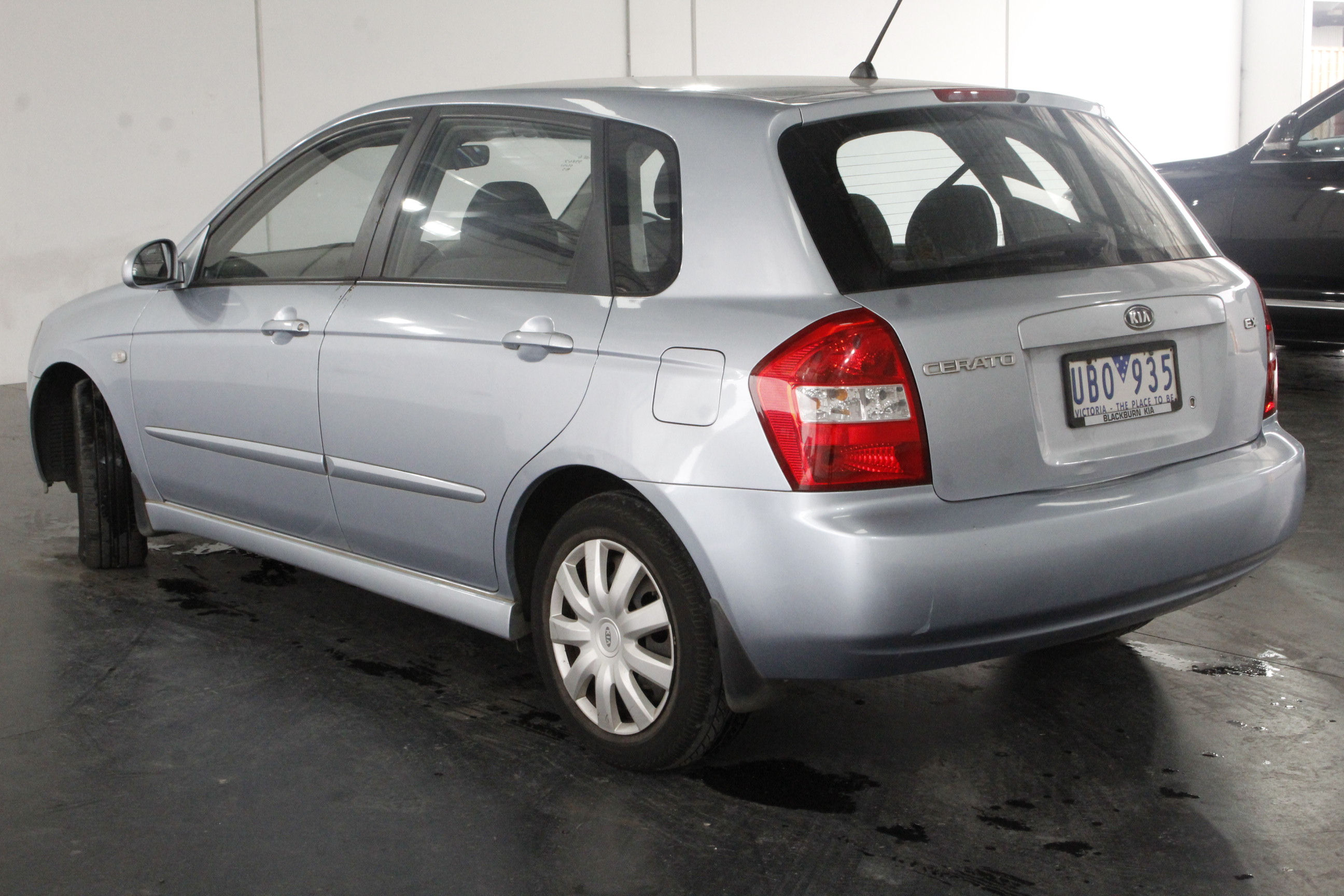 Kia cerato 2006 года