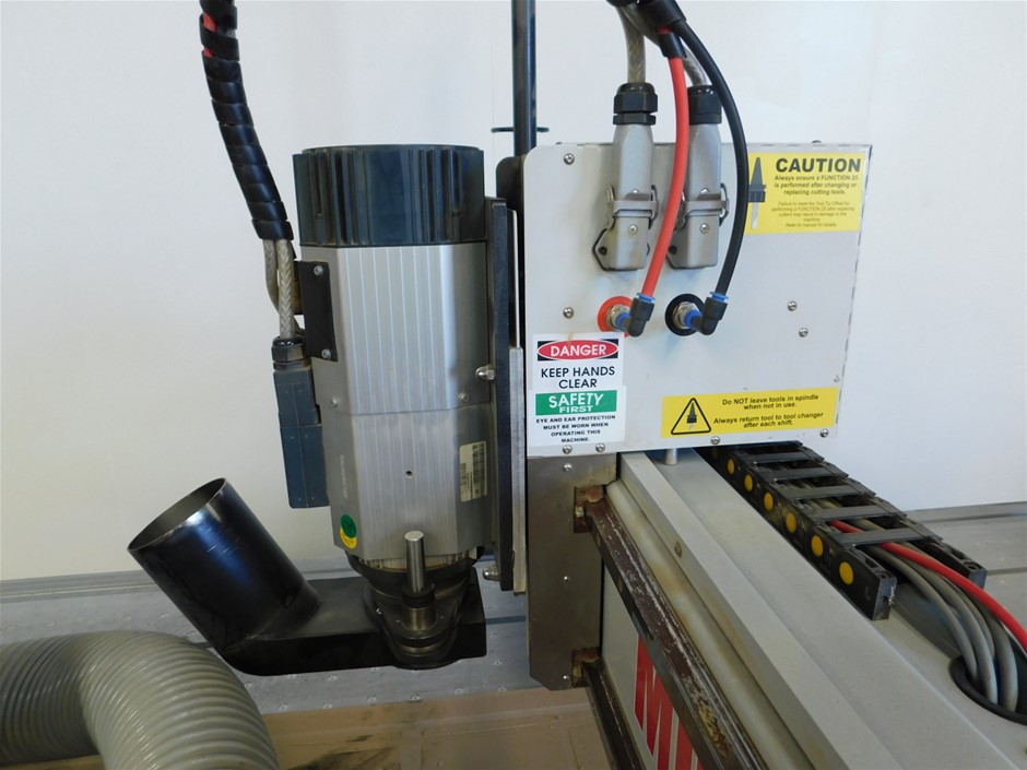 Multicam CNC Router and UFO102A Dust Collector Auction (00027022552