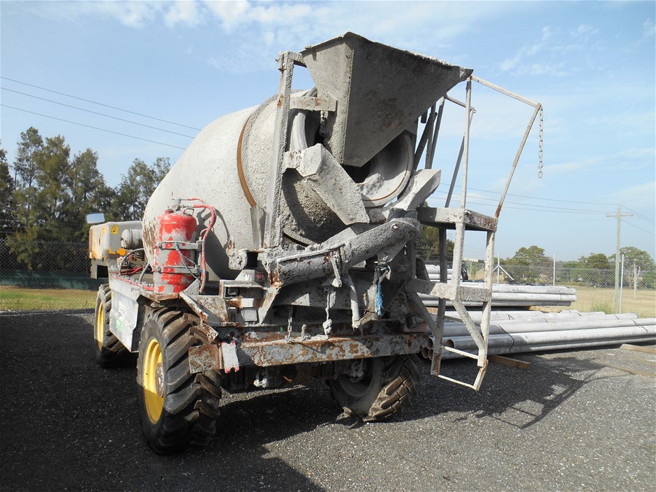 2010 DIECI F7000 4 x 4 Concrete Agitator Auction (00015037594) Grays