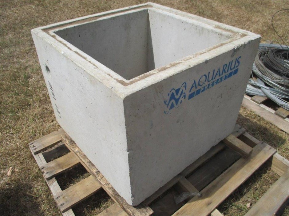 Precast Concrete Pit Riser, Auction (0068-7022419) | Grays Australia