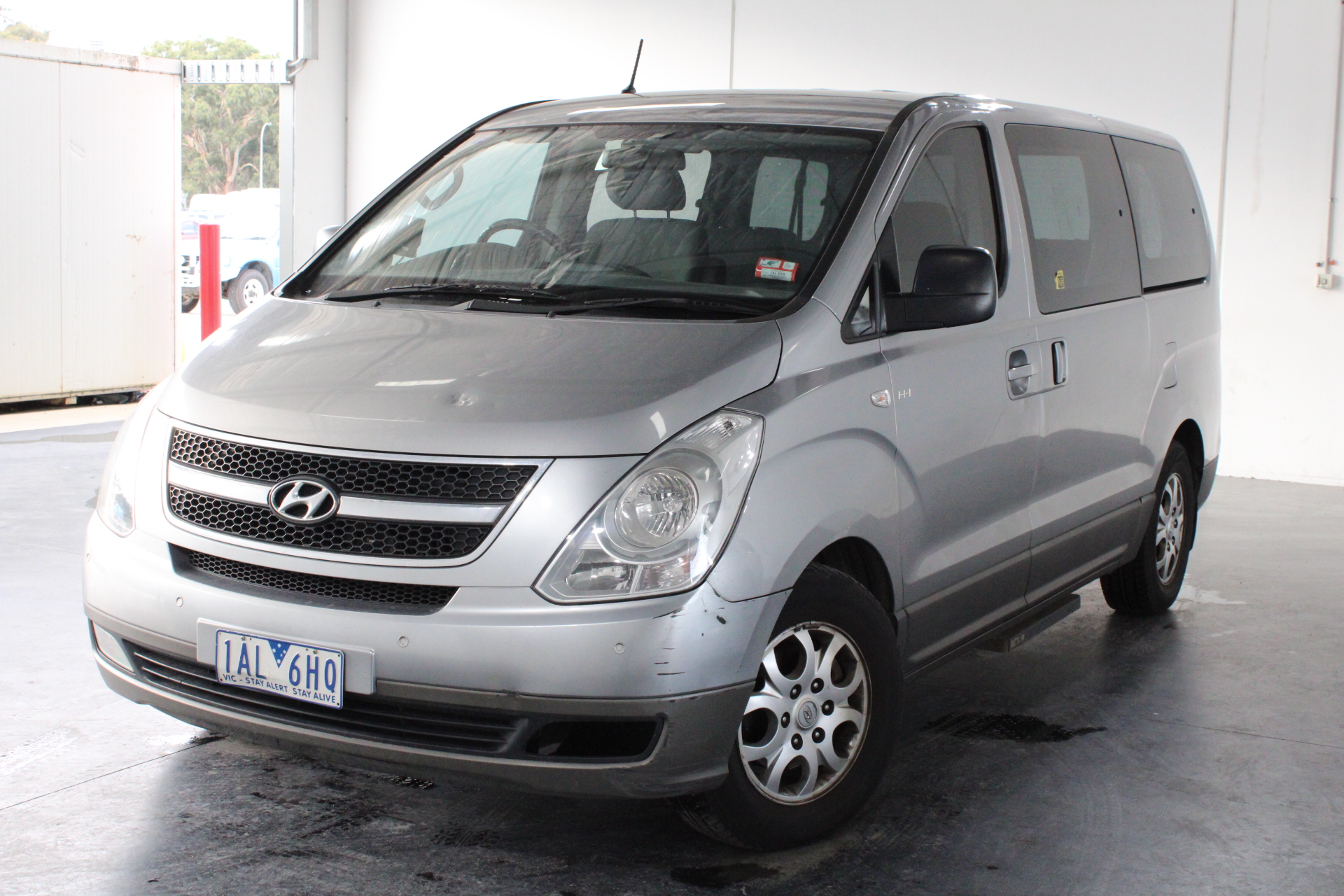 2011 Hyundai iMAX TQ Turbo Diesel Automatic 8 Seats People Mover ...