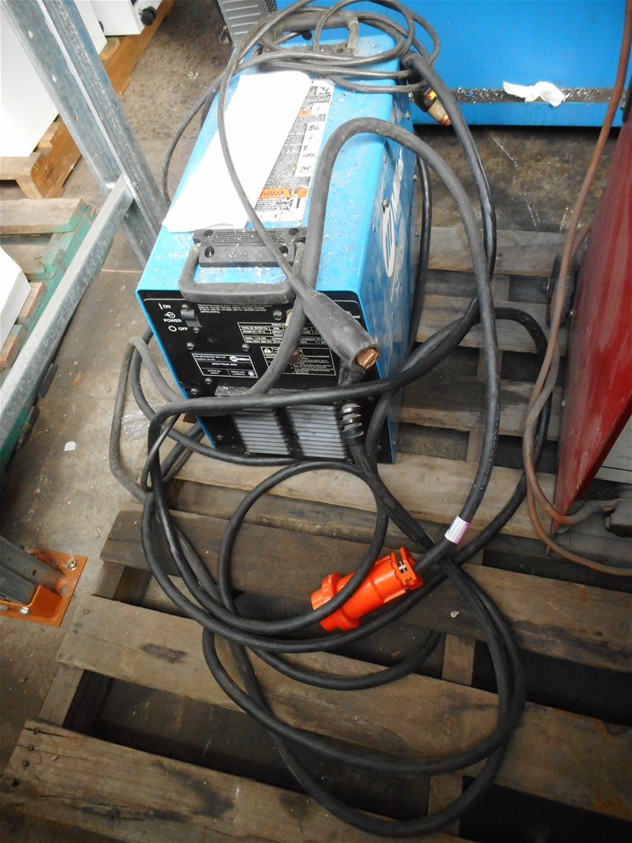 Miller Spectrum 2050 Plasma Cutter Auction (00175036657) Grays Australia