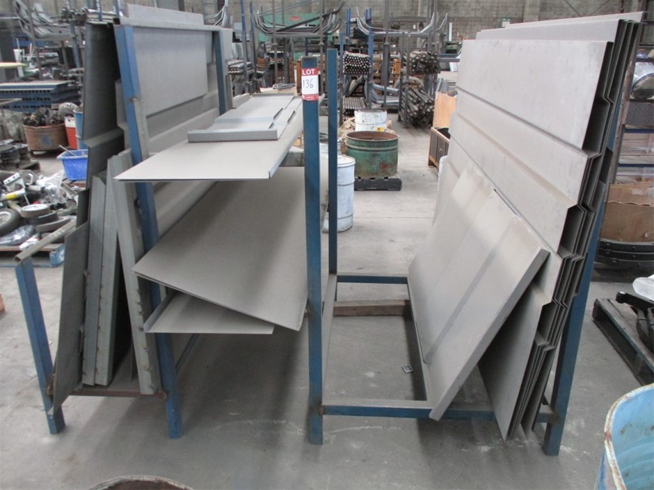 Sheet Metal Trailer Components And Stillage Auction 0136 7023373