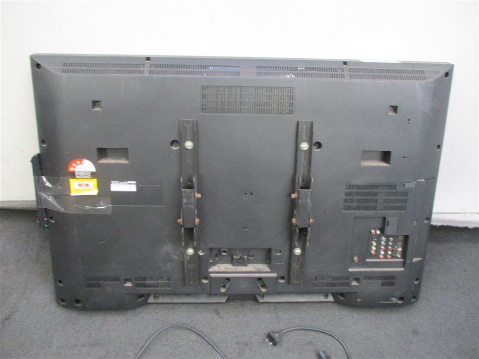 Sony Bravia KDL 46W5500 Television / 46 inch (117cm) Auction (0018