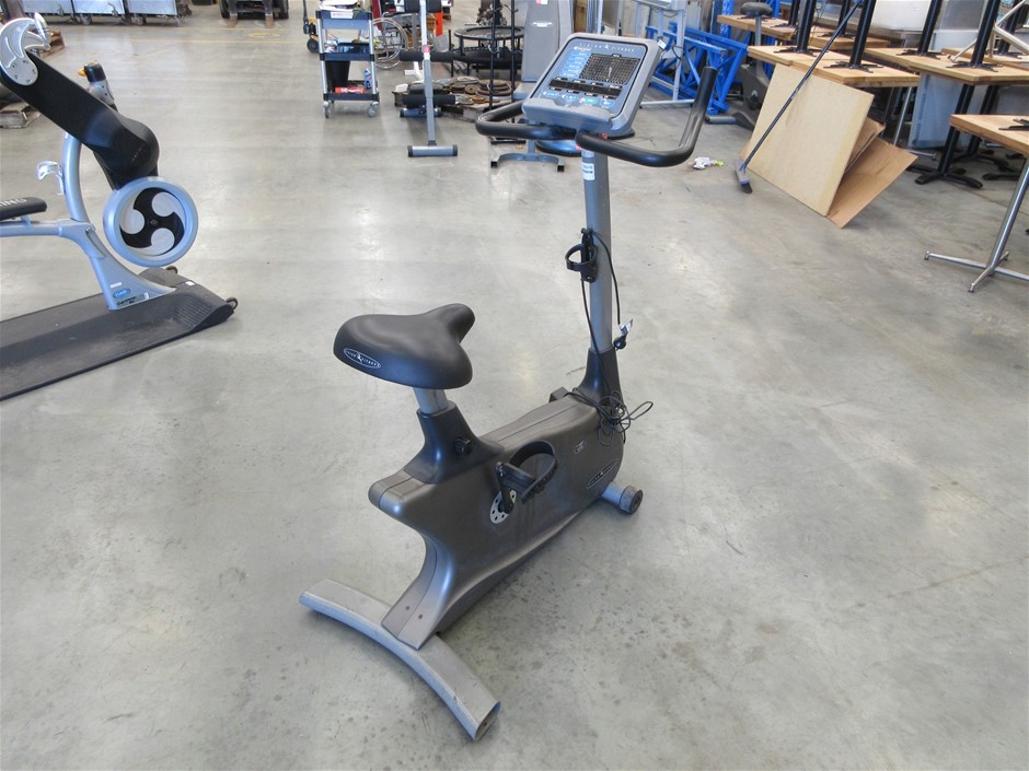 vision fitness hrt e3600 price