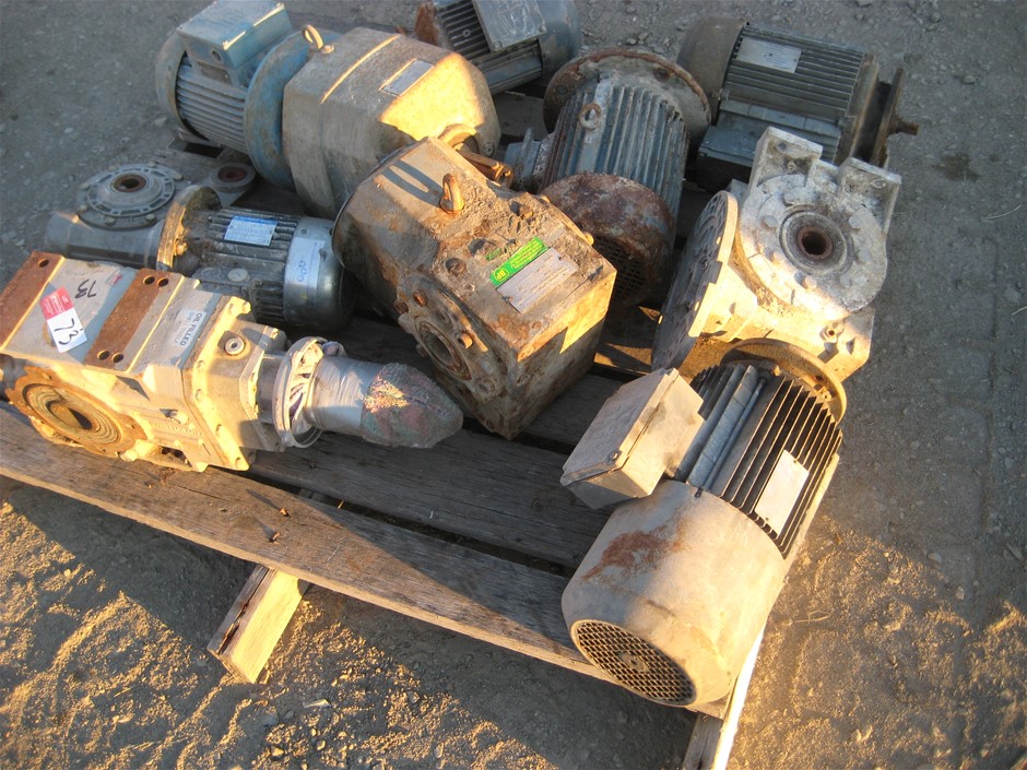 Second Hand Electric Motors and Gearboxes Auction (00737023856