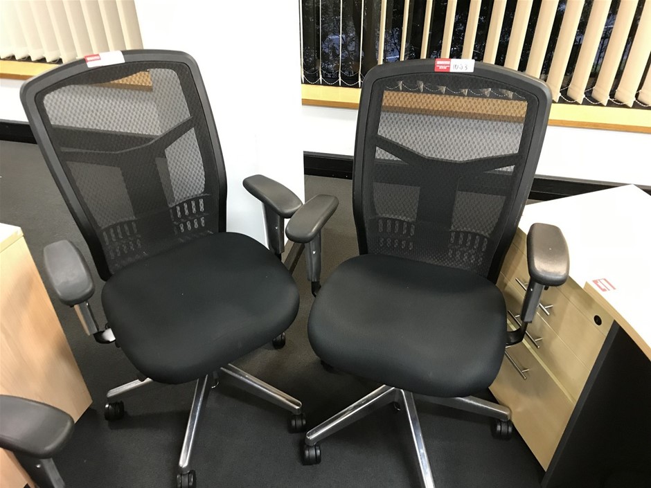 2x gas lift office chair Auction (10535038773) Grays Australia