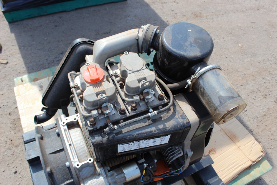 Lombardini 2 Cylinder Diesel Engine Auction (00569013549) Grays