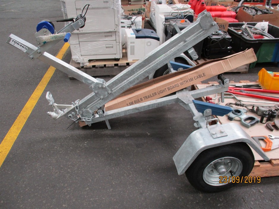 2016 Dunbier FAW Folding Boat Trailer Auction (00017024535) Grays