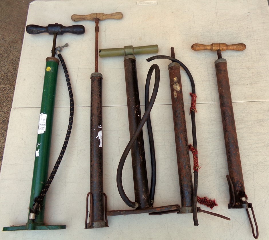 5 x Vintage Bike Pumps DELIVERY AVAILABLE Auction (00245039421