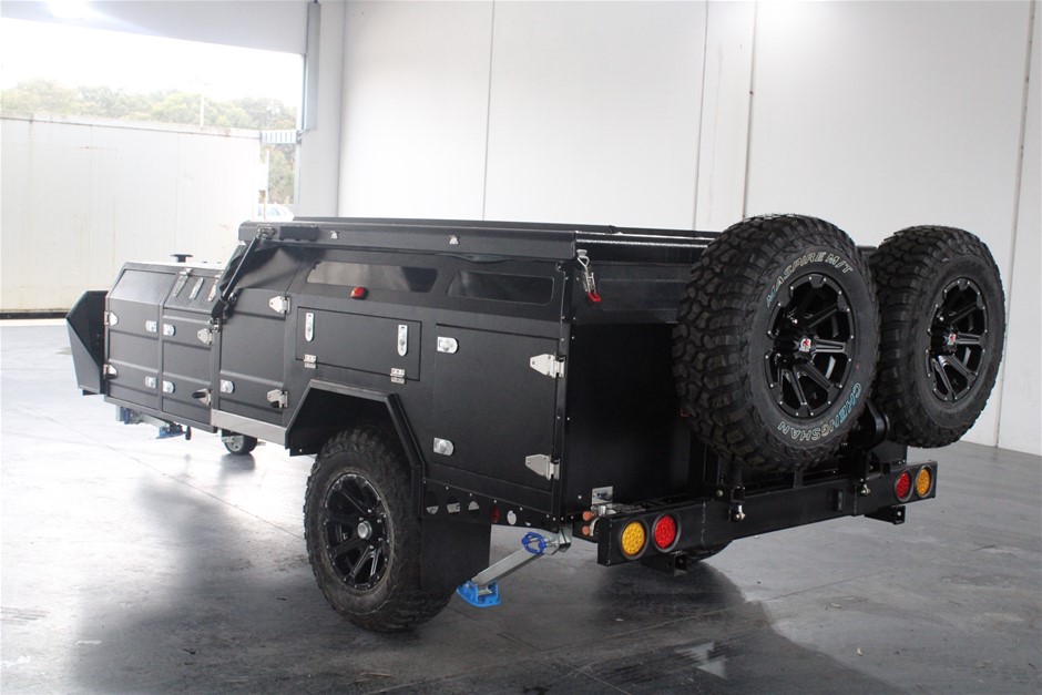 2018 FourBerth Single Axle Offroad Camper Trailer Auction (0001