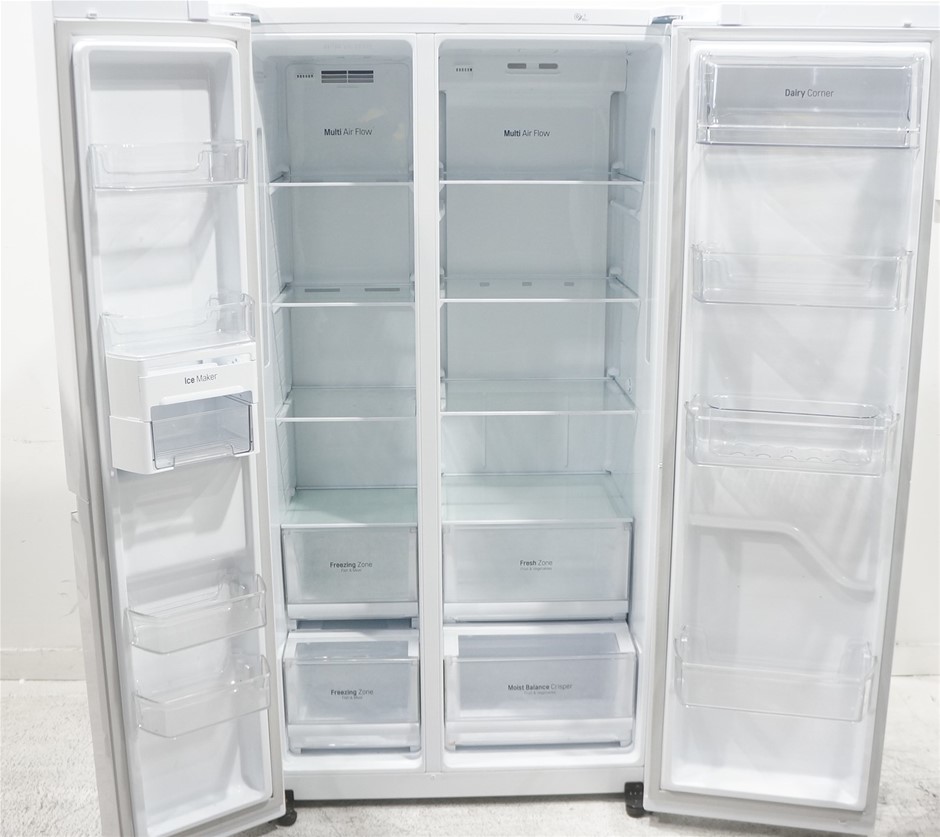 lg 687l side by side fridge gs b680wl