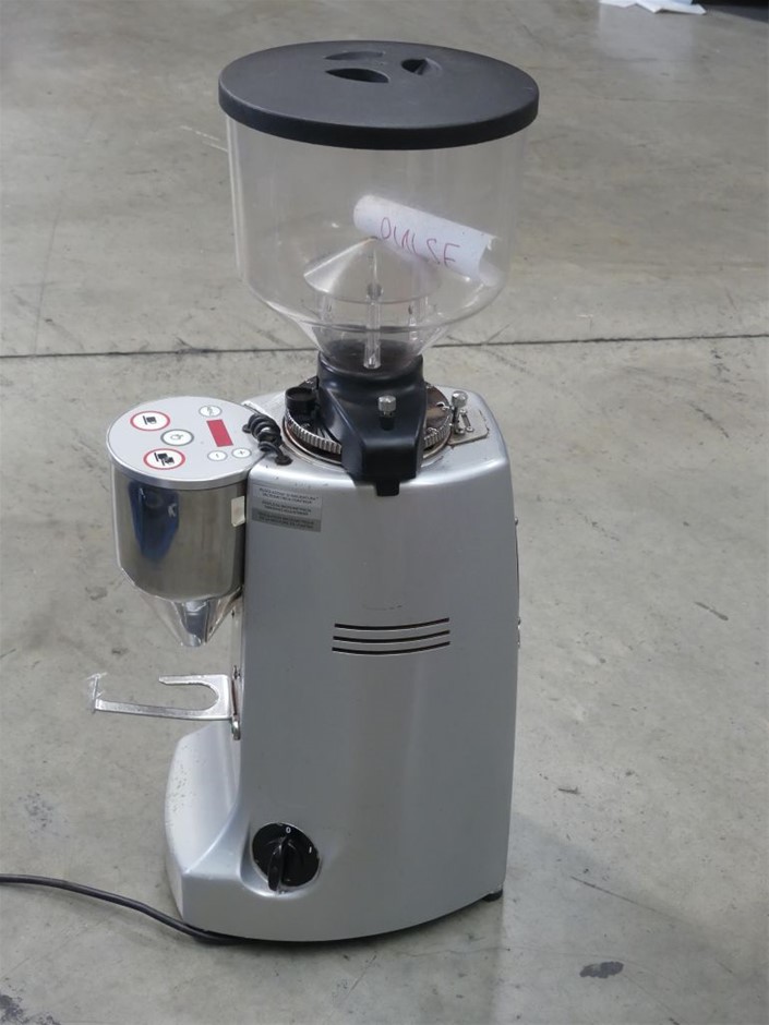 Mazzer Luigi srl Bobur Electronic Coffee Grinder Auction (0005-5039742 ...