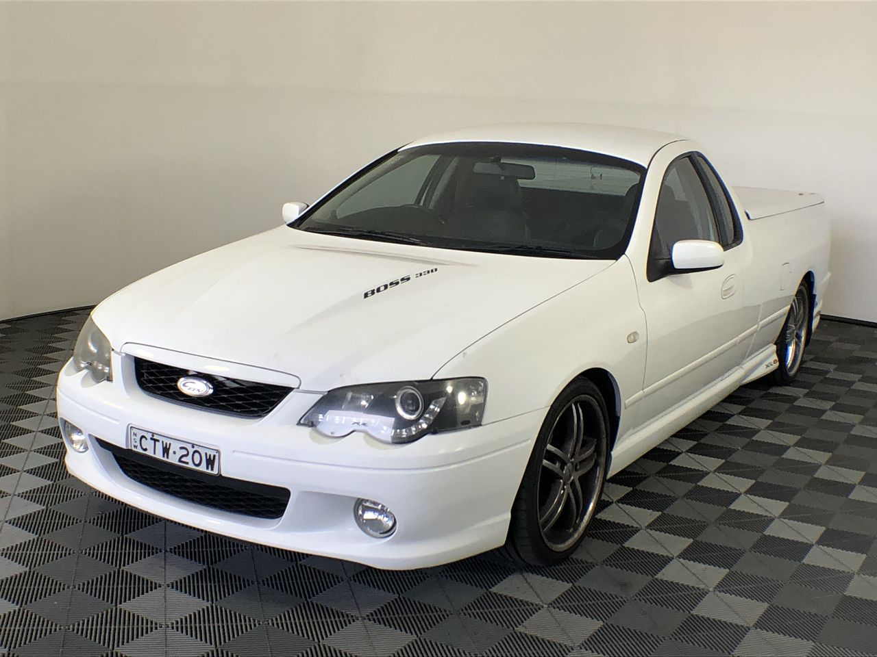2004 Ford Falcon XR8 Pursuit BA Automatic Ute Auction (000110024360