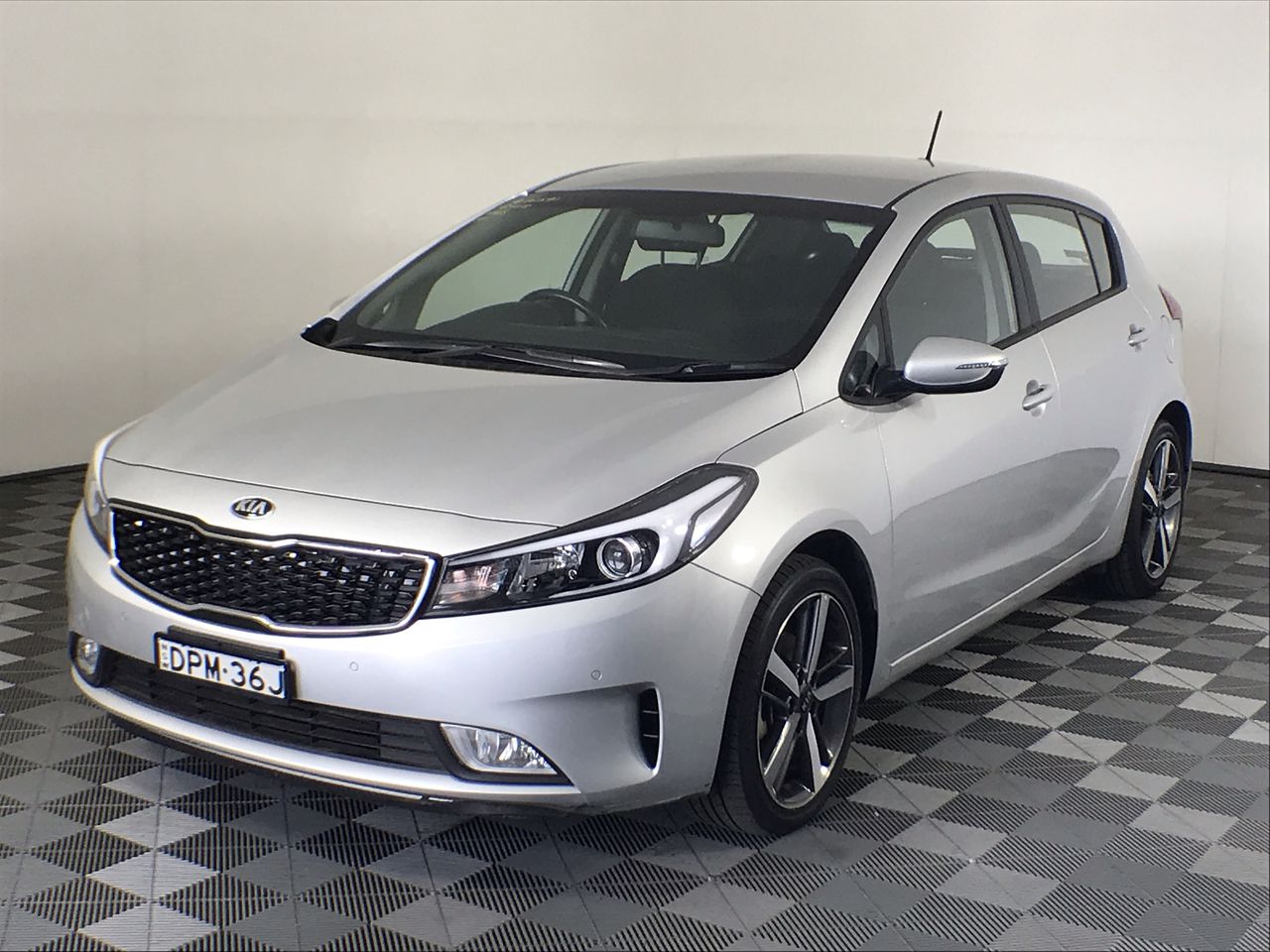 Kia cerato 3 yd