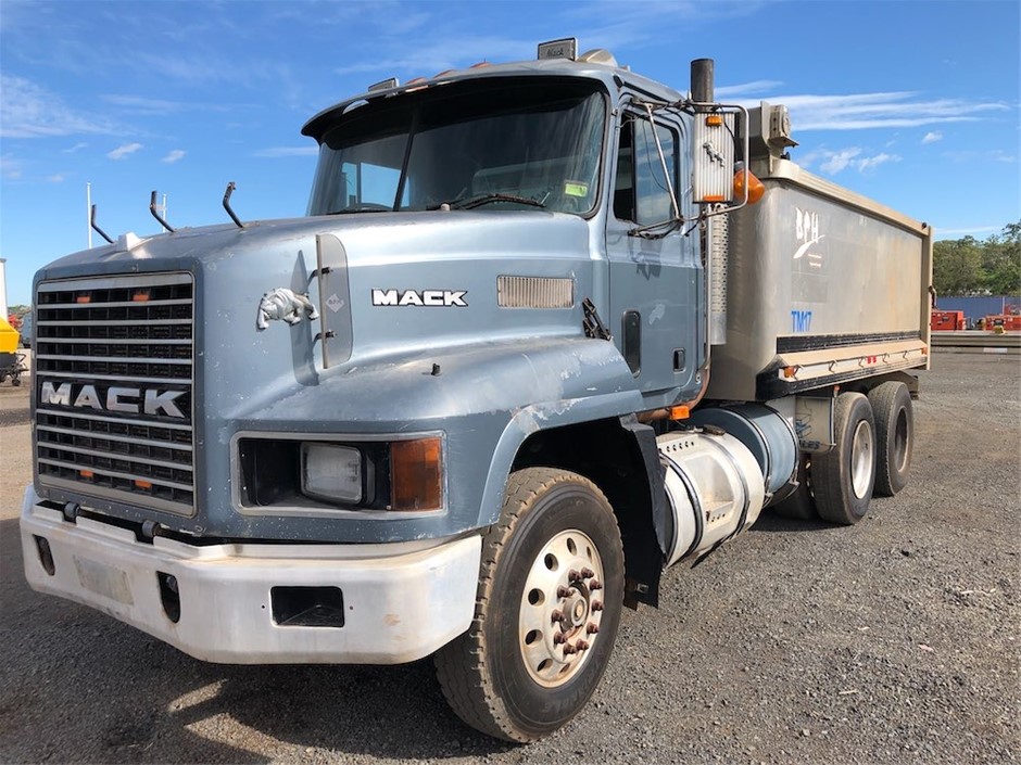 Mack Tipper Truck Auction (0002-7026119) | Grays Australia