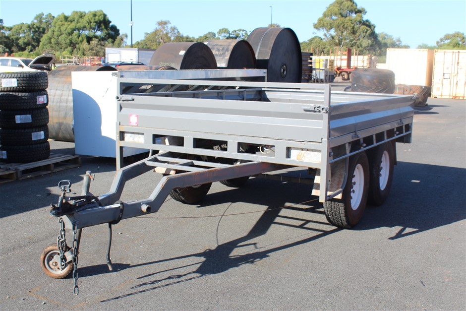 Large Dual Axle Trailer Auction (00039014981) Grays Australia