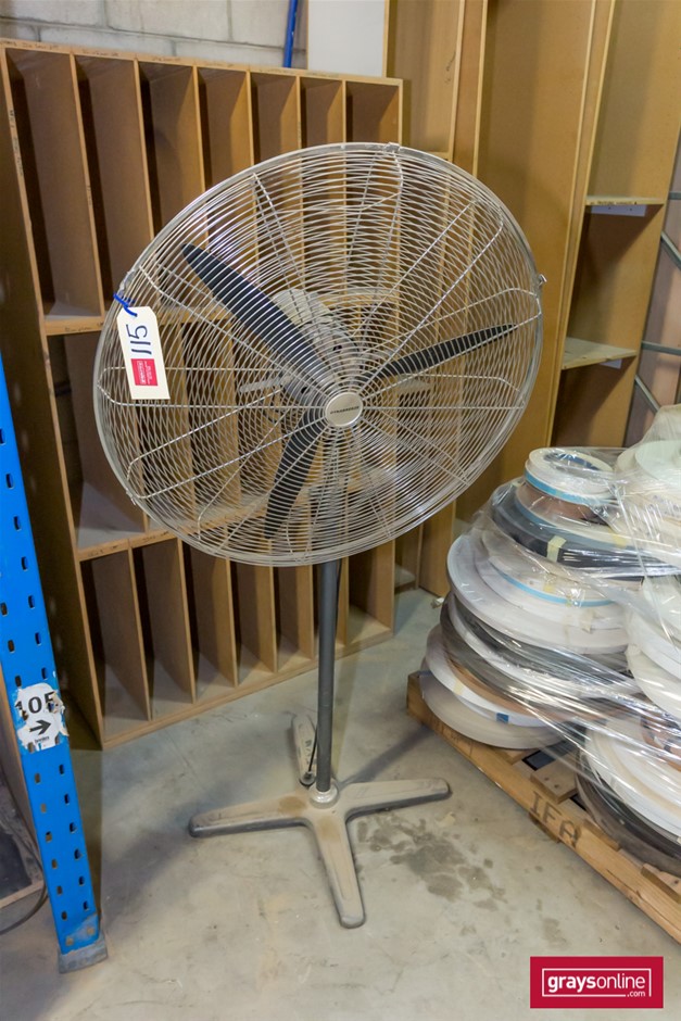 Industrial Pedestal Fan Auction (01155040422) Grays Australia