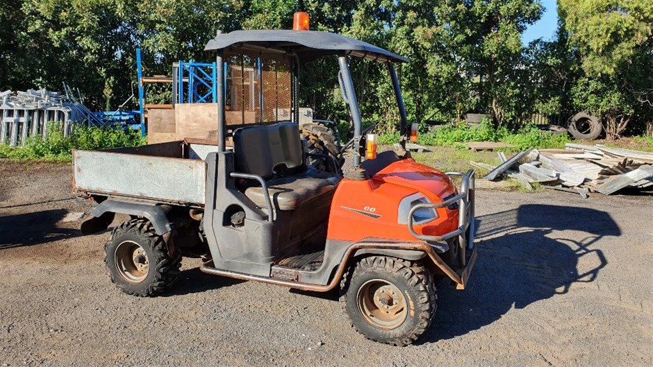 Kubota RTV 900, 4x4 Farm Buggy Tipping Tray Auction (00145040518