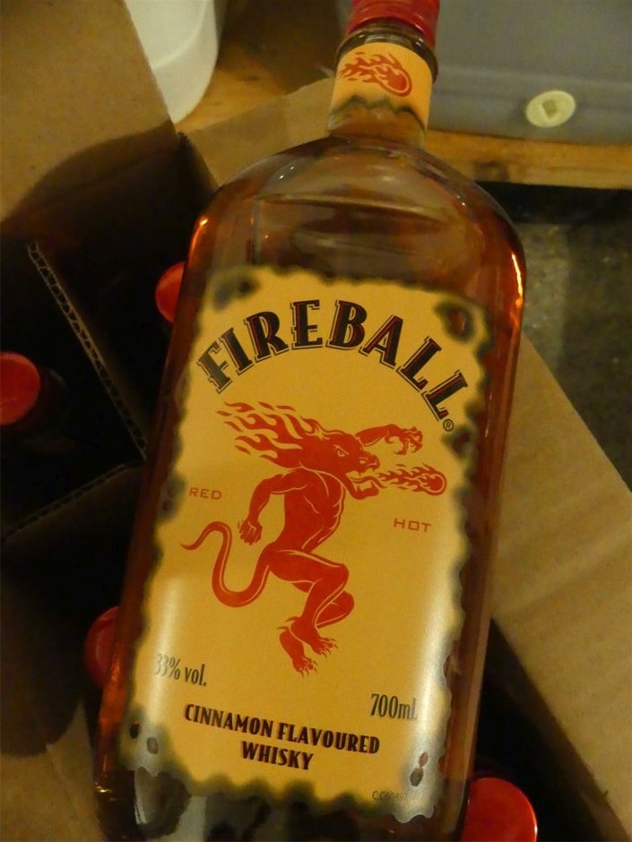 6 X 1 Litre Bottle Of Fireball Cinnamon Flavoured Whiskey Auction (0139