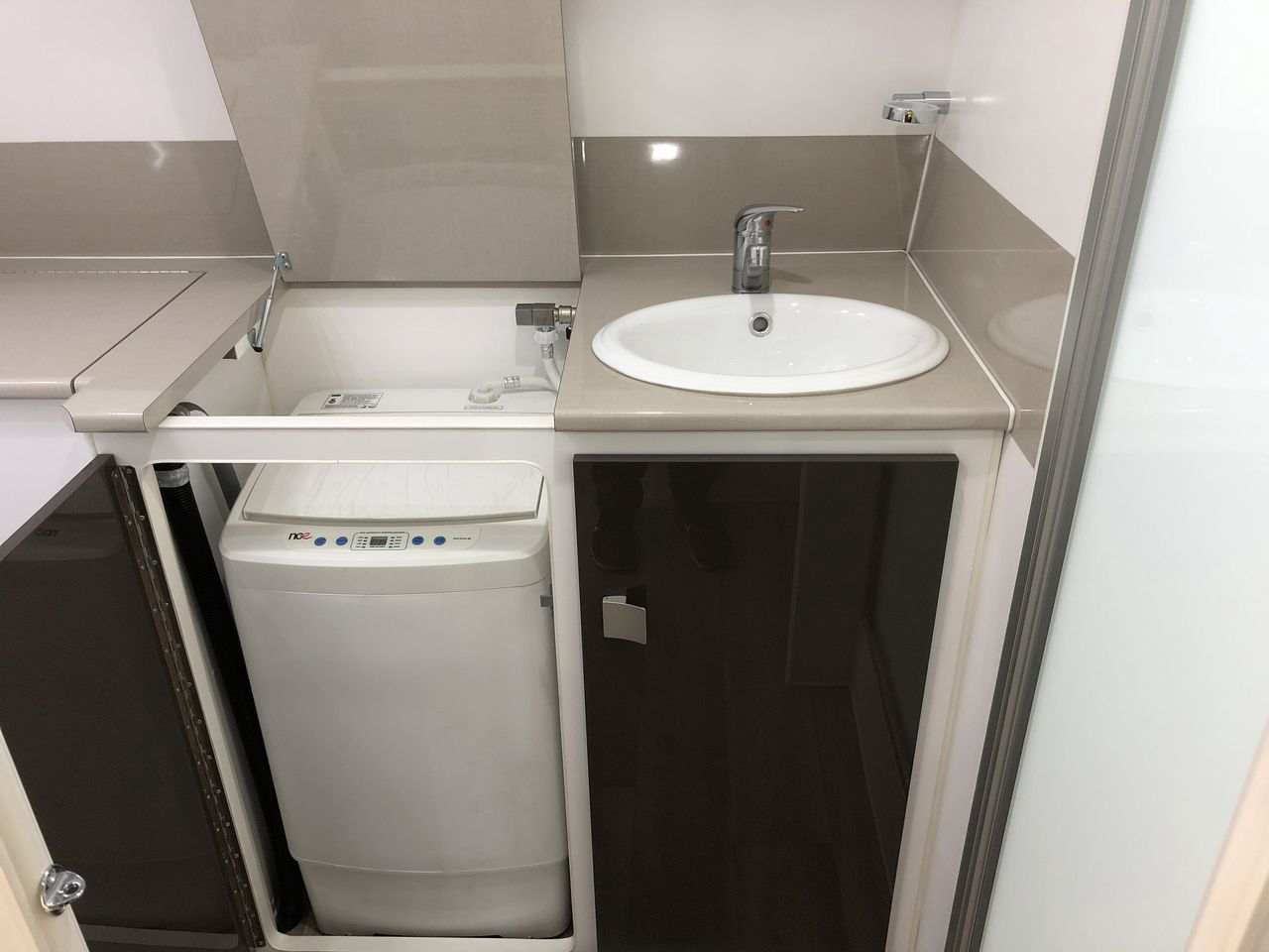 8mm Gorgeous Tiger Eye Gemstones Beaded Bracelet