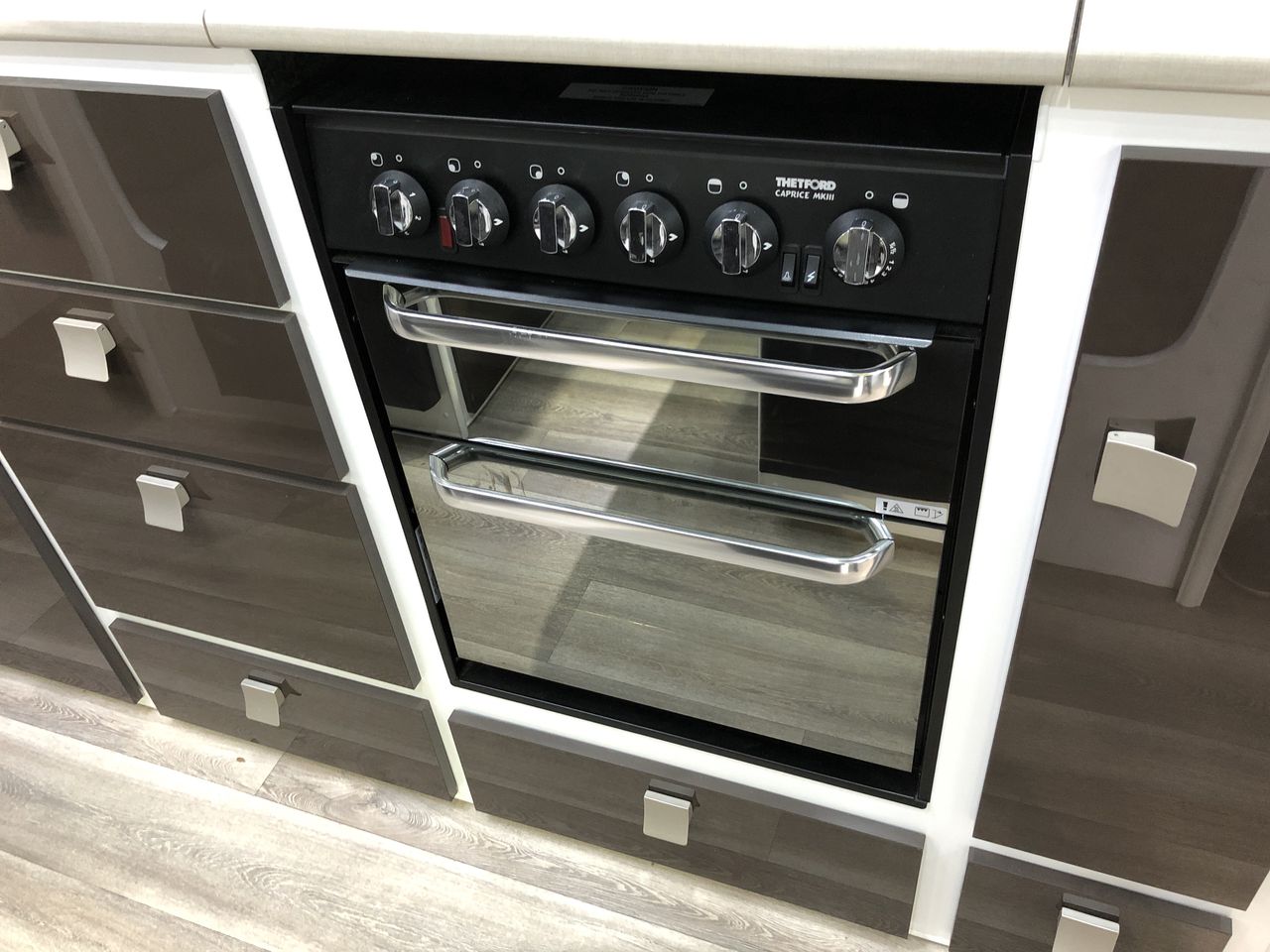 10mm Gorgeous Rose Quartz Gemstones Crystal Beaded Bracelet