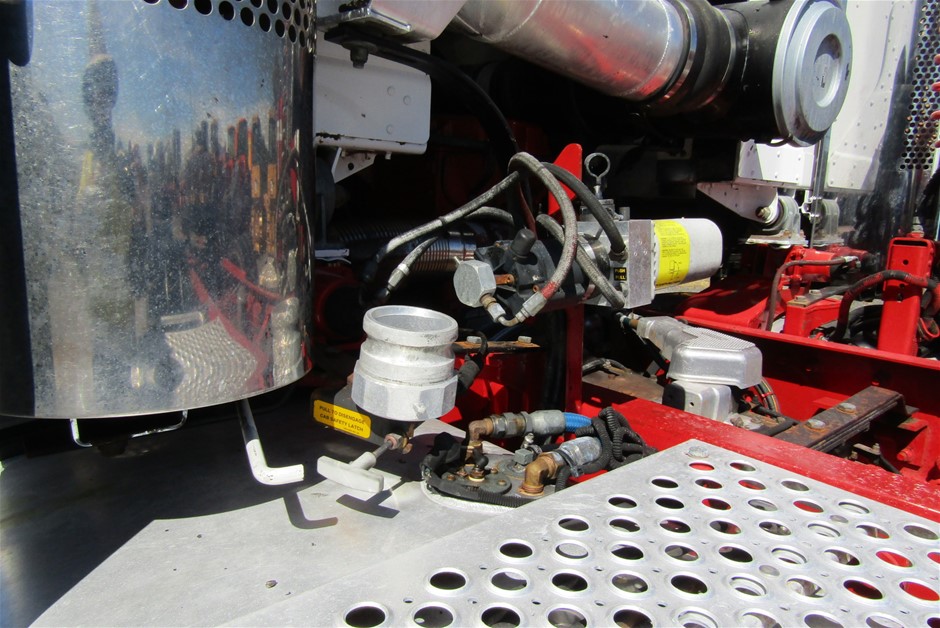 Pearl & Lapis Lazuli Gemstone Gold Plated Pendant Necklace