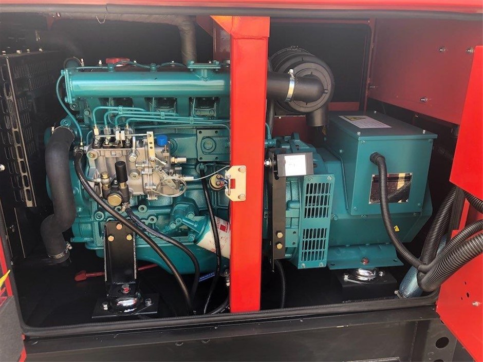 7-8mm Black Potato Shape Pearl with Platinum Plated Bracelet