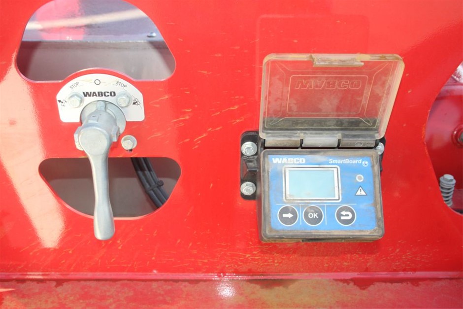 7sqft Natural Black Matte On Kangaroo Leather Hide