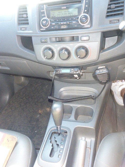 7-8mm White Pearls & Spacer Beads Platinum Plated Bracelet