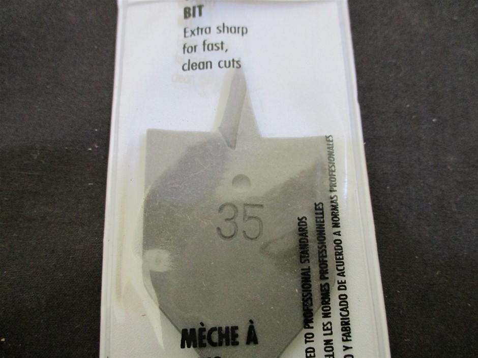 Hart & Hunter Museum Release Semillon Cleanskin 2017 (12x 750mL), NSW. 