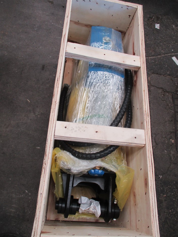 8mm Afican Jasper 'Turquoise', Baroque Pearl  Pearl Pendant Charm Necklace.