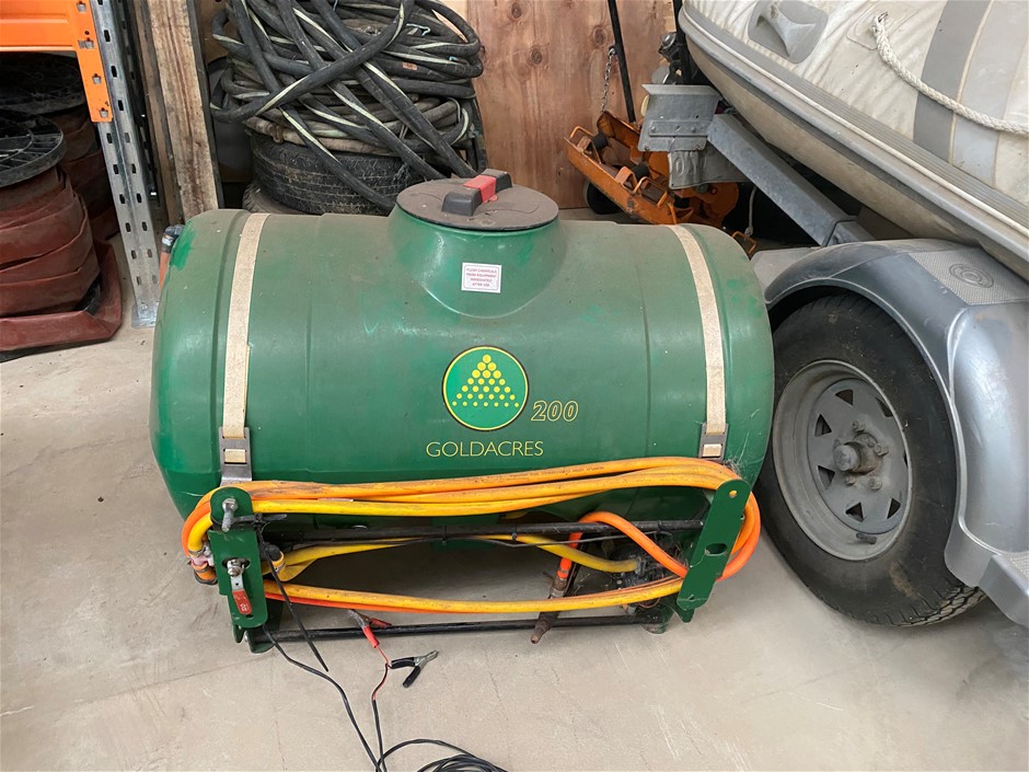 <p>Komatsu  FG25HT-17 Counterbalance Forklift</p>