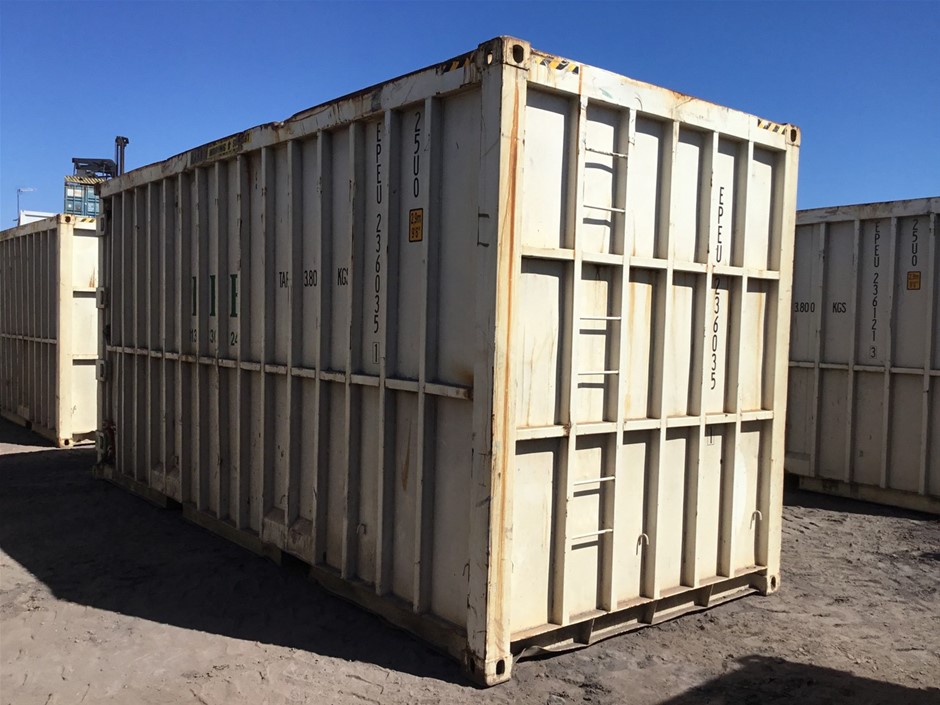 Luxury Black Stainless Steel Full Diamond Quartz Iced Out Wrist Watch