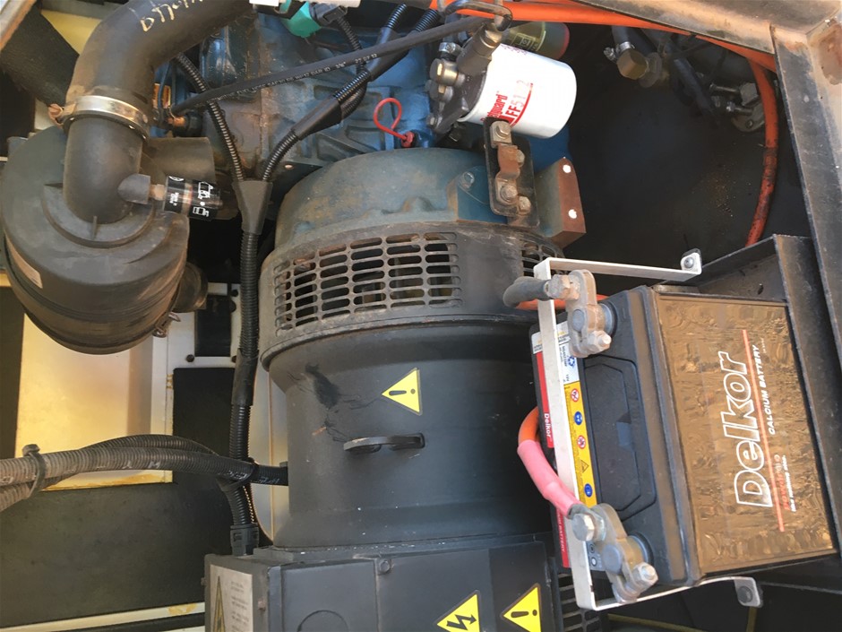 RIP CURL Women's Indio Crop Halter Bikini Top - Antique White, Size M. RRP: