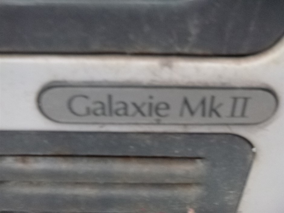 RIP CURL Men's Shock UPF Short Sleeve Rash Guard, Size 2XL, Light Grey Marl