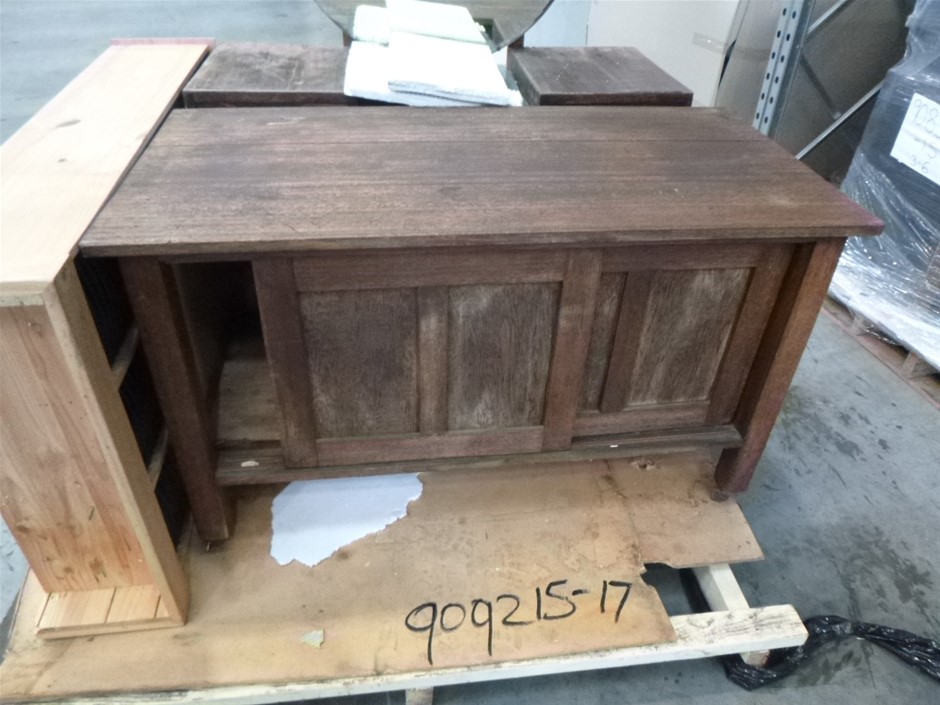 ADVENT Women's Shorts, Size L, 100% Lyocell, Mid Blue.  Buyers Note - Disco