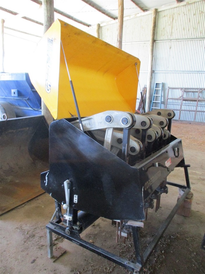 Silver-Filled Cuban Chain Bracelet, 14MM Wide - 19cm