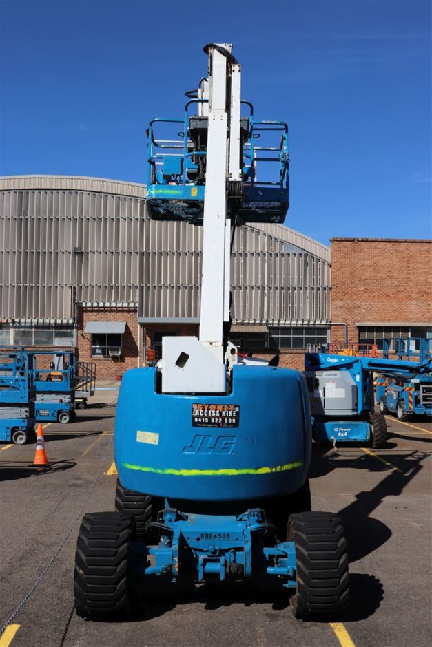 7-8mm Grade AB White Mix Shape Pearl with Real 18k Gold Plated Bracelet