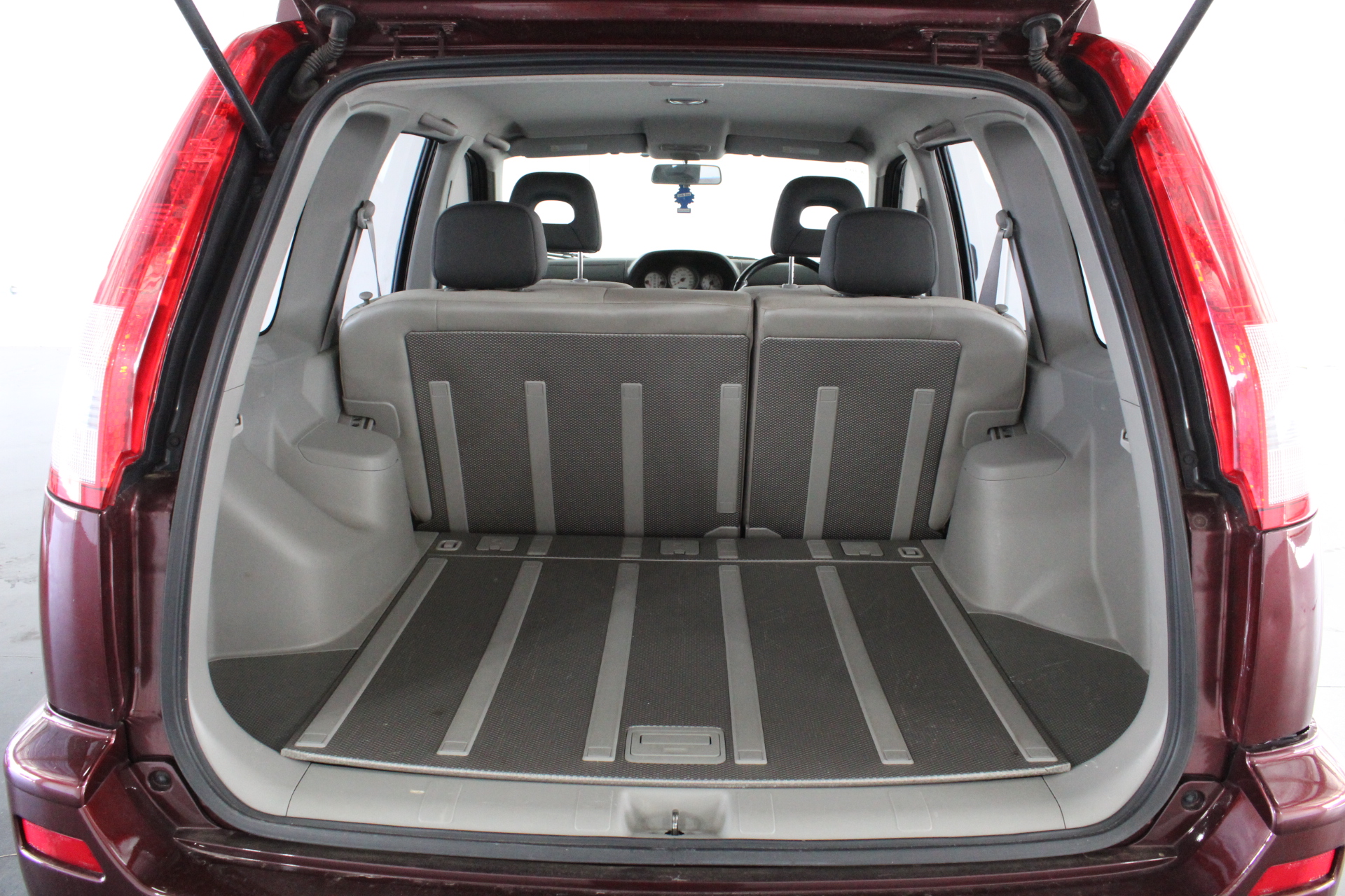 One Kilo of Australia KGV/King George VI/Queen Elizabeth Mix Date